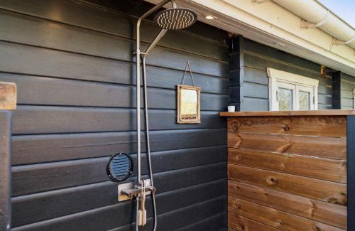 Idestrup House | Cozy Wooden Cottage With A Great Terrace