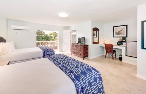 Tavernier Hotel | Creekside Inn