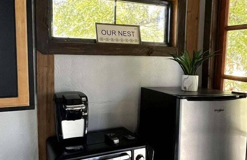 Willis RV Rental | Creekside Texas Tree House Rental on Lake Conroe