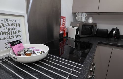 Eastbourne City Centre Apartment | Crescent Apartment