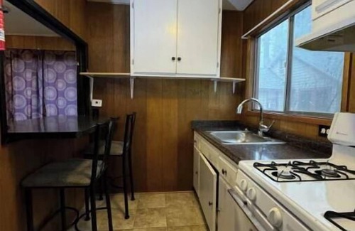 Crestline Apartment | Crest Lodge Historic Mountain Inn - Silverwood