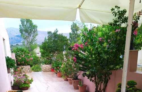 Skotino Villa | Creta guest House ARXONTIKO near to golf club only 15 minutes from the beach !!
