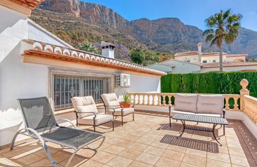 Ermita Villa | Cristina