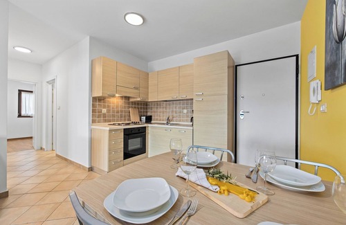 Gedici Apartment | CROGO Sole Gedici, CROGO Sole Gedici: Ferienwohnung in Istrien mit großem Gemeinschaftspool, Meerbli