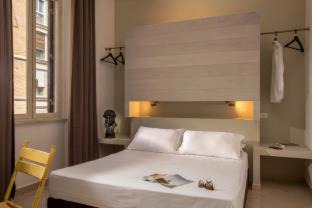 Aventine Hotel | Crossroad Hotel