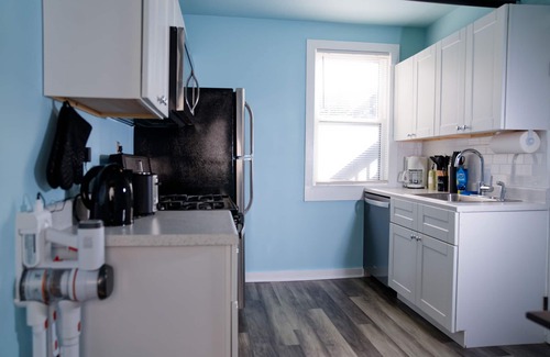 Croton-on-Hudson Apartment | 'Croton Nook' - Spacious Studio with Full Eat-in Kitchen, Cozy Getaway