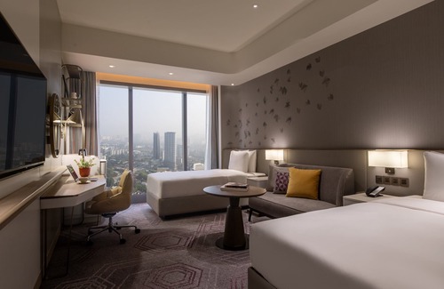 Kuala Lumpur City Centre Hotel | Crowne Plaza Kuala Lumpur City Centre by IHG