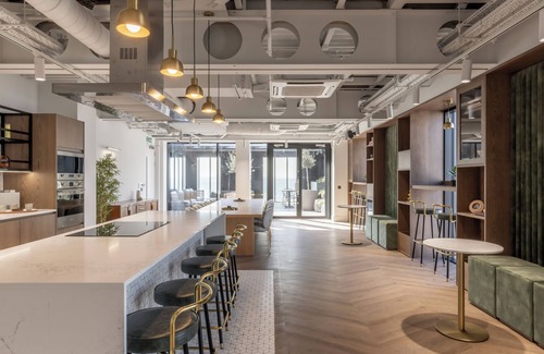 Fairfield Apartment | Croydon by Charles Hope