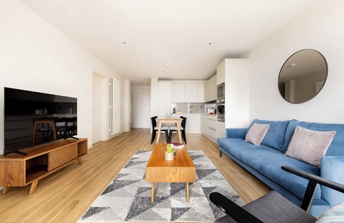 Fairfield Apartment | Croydon by Charles Hope