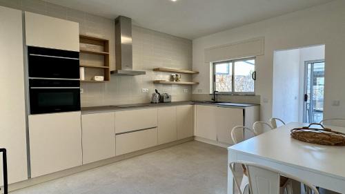 Quarteira Villa | Cruzeiro by Check-in Portugal