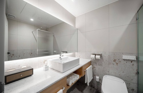 Duryu-dong Hotel | Crystal Hotel