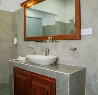 Ella Hotel | Crystal Spring Luxury Hotel