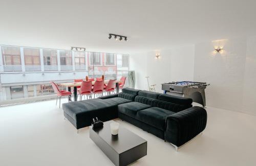 Mons Apartment | Cube 21