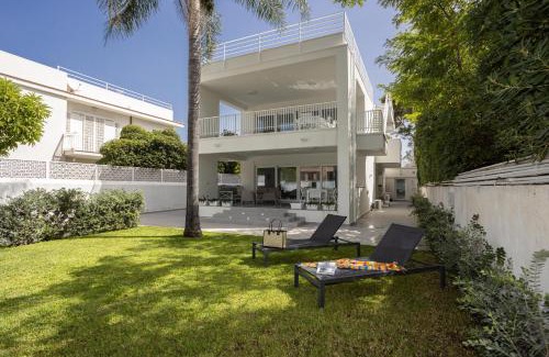 Mondello Apartment | Cube 67 - Garden