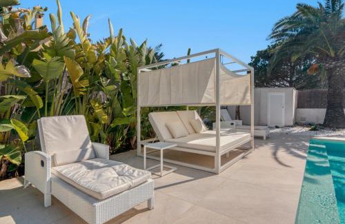Les Deveses Villa | Cudei