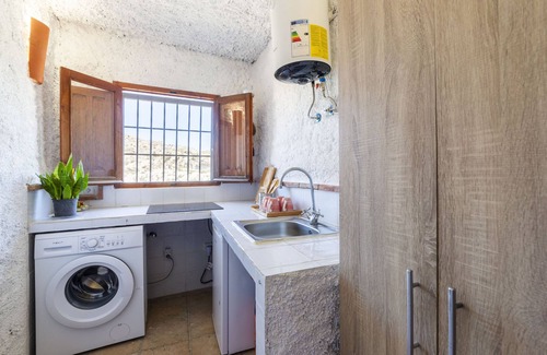 Terque House | Cueva Maria Zambrano by Interhome