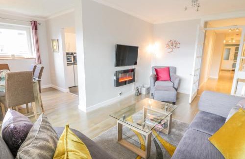 Largs Apartment | Cumbrae View