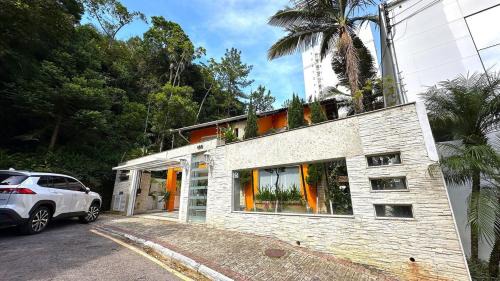 Pioneiros House | CURTA! |135| Casa | Piscina | Prox. Roda Gigante