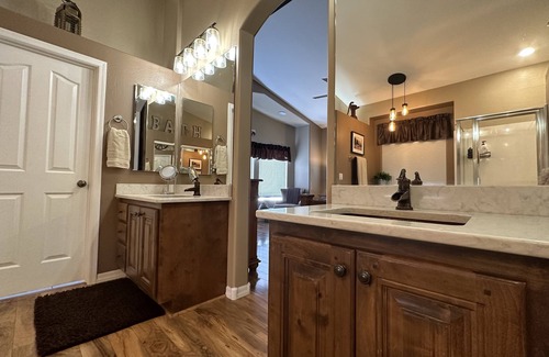 Orchard Ranchettes House | Custom home with heated pool!