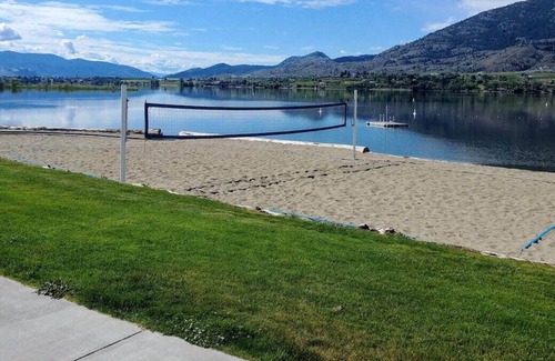 Okanagan-Similkameen Cottage | Cute & Cozy Cottage on Osoyoos Lake