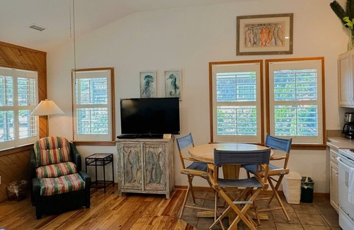 Ocracoke Villa | CV3A: South Point A -Spacious two-story 1 bedroom villa!