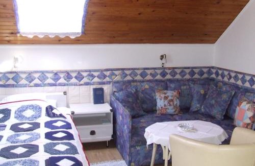 Komarom House | Czanek Apartman