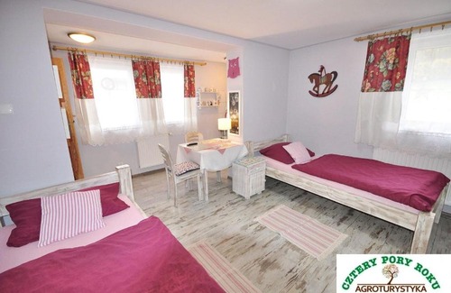 Jezow Sudecki House | Cztery Pory Roku