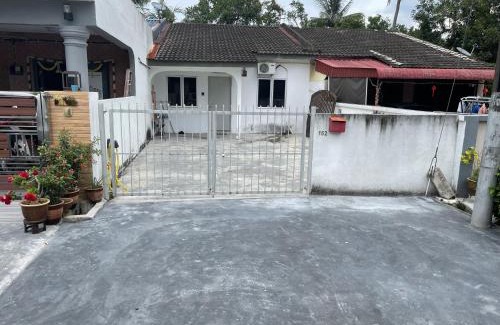 Port Dickson House | D Alfa Homestay
