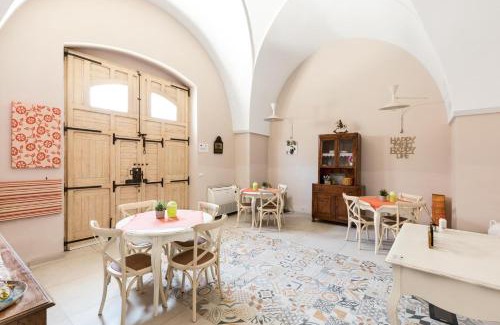 Oria Bed & Breakfast | D Home B&B