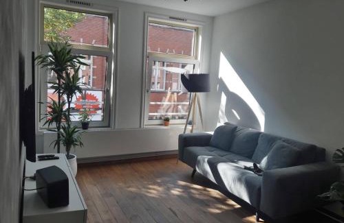 Da Costabuurt Apartment | Da Costastraat