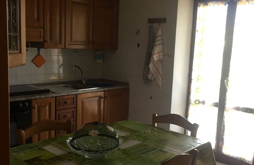Canneto Apartment | Da Monica: self-contained apartment set in the ancient village of Canneto