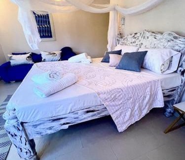 Malindi Marine National Park Bed & Breakfast | DADA Luxury Suites Beachfront Tropical Paradise