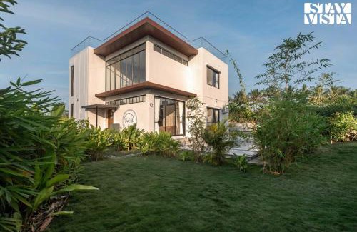 Karjat Villa | Daffodil Villa by VEO - Part of StayVista