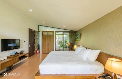 Ngoc Quang House | Dai Lai Resort- Forest Villa
