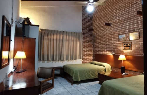 Zona 13 Hotel | Dai Nonni Hotel