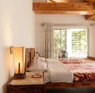 Ri-Bhoi House | Dale Villa