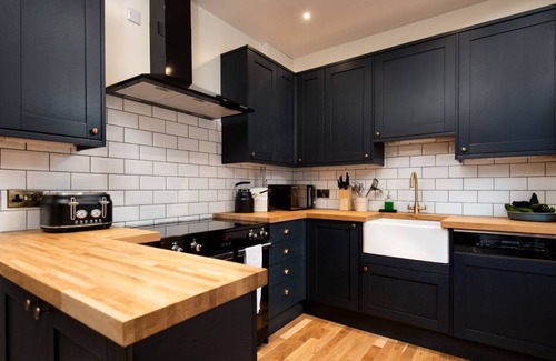 Peebles House | Dalgety, Peebles - sleeping 8 guests in 4 bedrooms