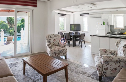 Dalyan Villa | Dalyan Villa Aymen: Mountain View Villa by The River
