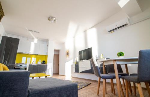 Constanta Apartment | Damiano Apartment Mamaia