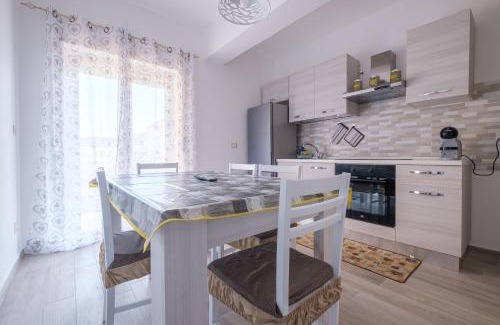 Province of Messina Apartment | Damilhouse 4