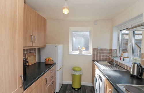 Bridlington House | DANESCROFT, pet friendly, with a garden in Bridlington