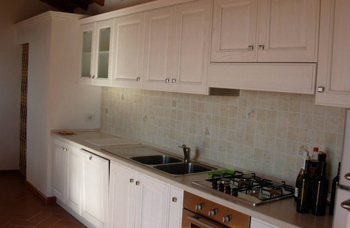 Santa Lucia Apartment | Daniela In Camaiore, Tuscany