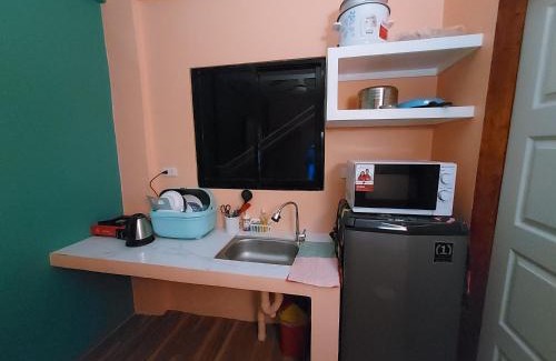 Manoc-Manoc House | Danny's Den Boracay