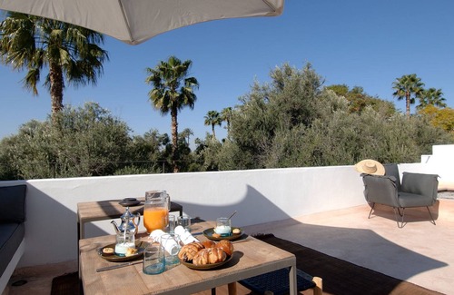 Mechouar-Kasbah Villa | Dar 118, 3 br, hammam, pool, rooftop, staff