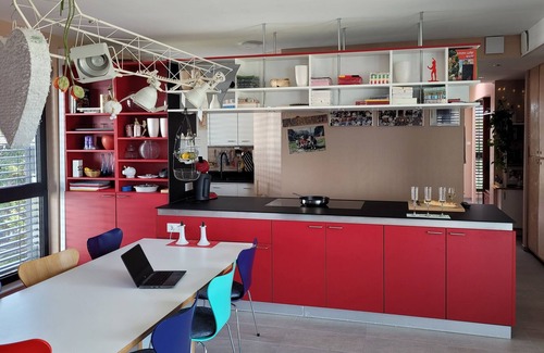 Griesheim Apartment | Darmstadt-Griesheim, sunny room in modern newly built apartment