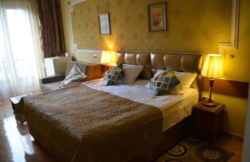 Sololaki Hotel | David Hotel - Ethno style
