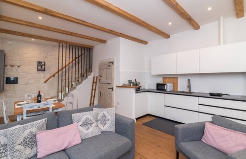 Olbia City Centre Apartment | David House In The City Center, Olbia, Italy