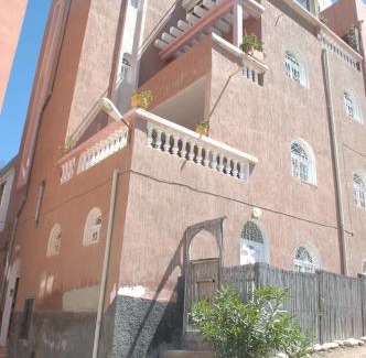 La Celle-sous-Gouzon Apartment | dax2
