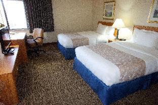 Pleasant Prairie Hotel | Days Inn by Wyndham Pleasant Prairie Kenosha