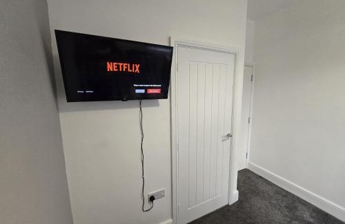 Brierfield House | DDR House Room Only